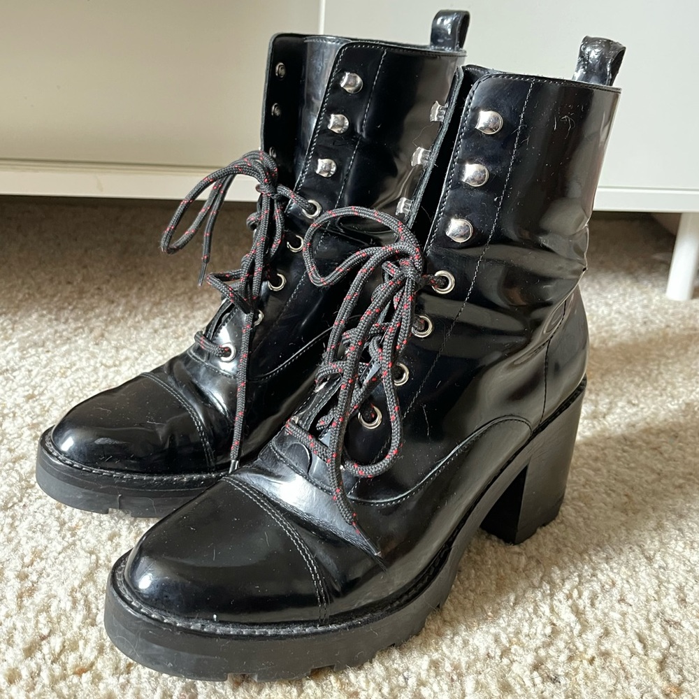 Marc Fisher Wanya Lace Up Boots